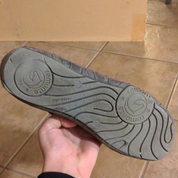 Remonte red shoes - Picture 3 of 3